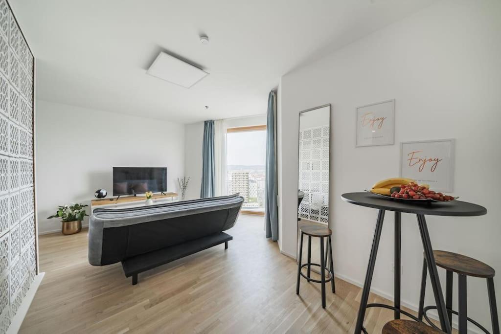 City Sky Studio Mit Balkon Vienna Exterior photo